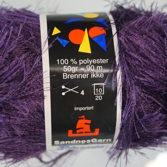 Funny Pelsgarn 4370 Eyelash Yarn Sandnes Garn Plum Color 1 Skein - Picture 5 of 6